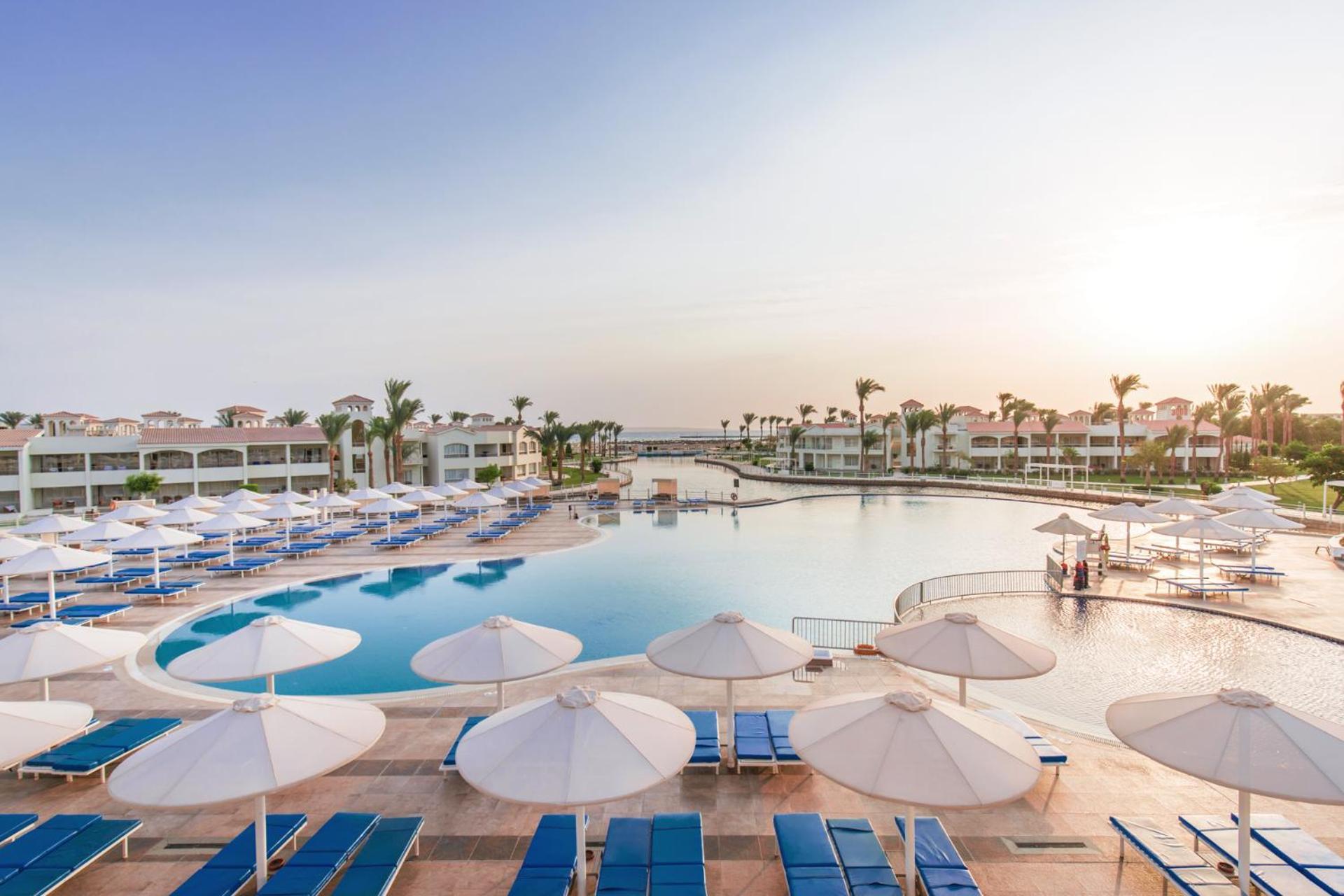 Pickalbatros Dana Beach Resort - Aqua Park Hurghada Esterno foto El Alamein