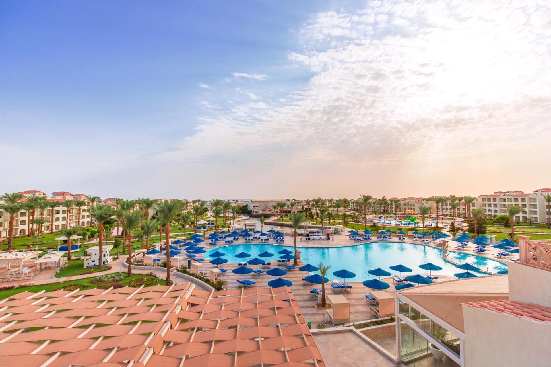 Pickalbatros Dana Beach Resort - Aqua Park Hurghada Esterno foto Hilton Sharm El Sheikh Resort