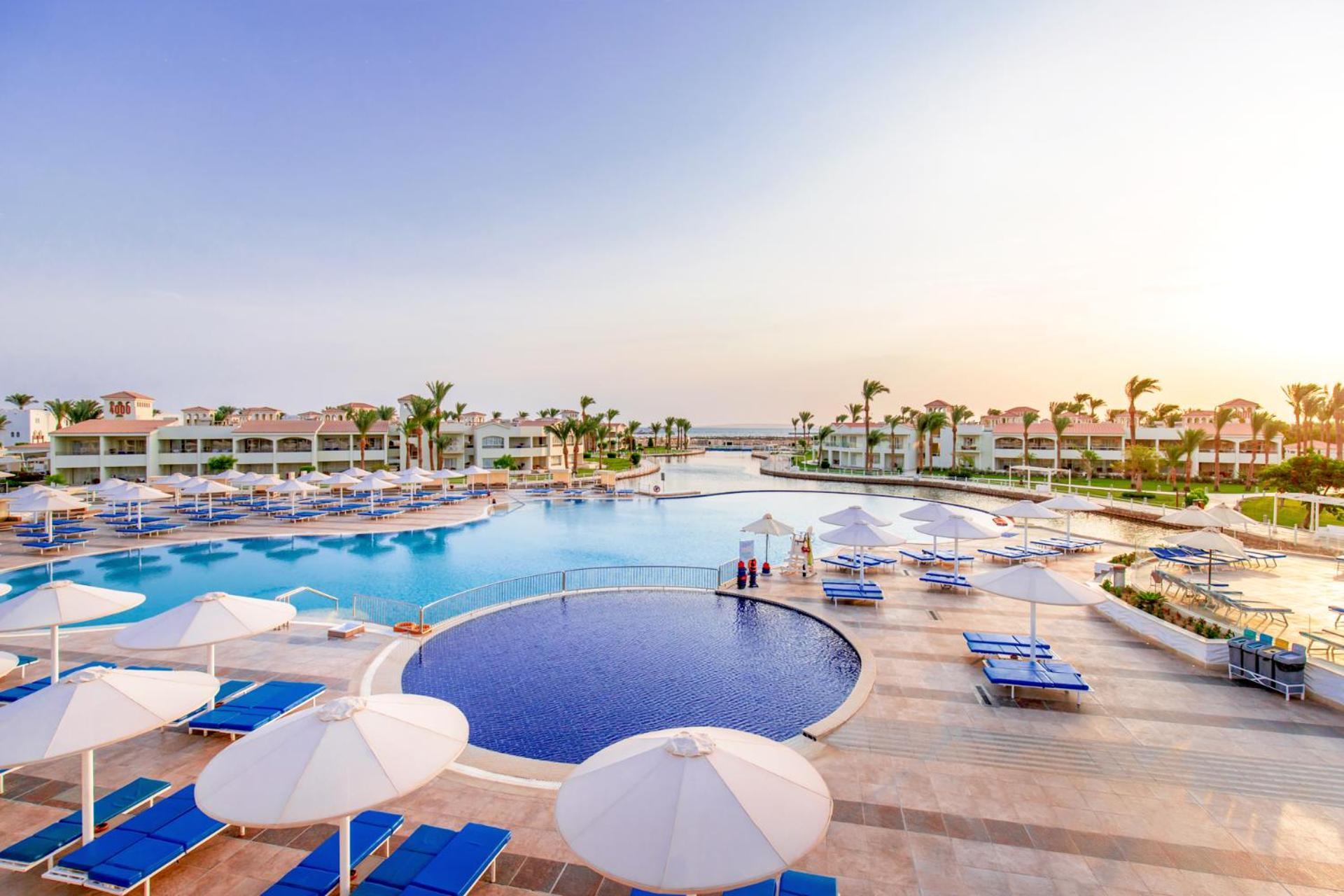 Pickalbatros Dana Beach Resort - Aqua Park Hurghada Esterno foto Sunrise Grand Select Crystal Bay Resort