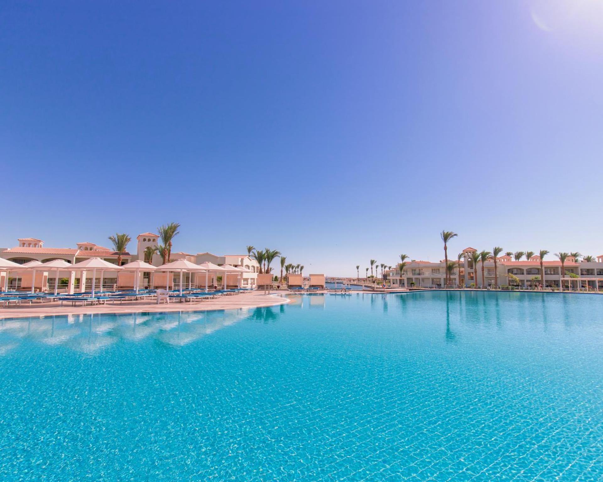 Pickalbatros Dana Beach Resort - Aqua Park Hurghada Esterno foto El Alamein